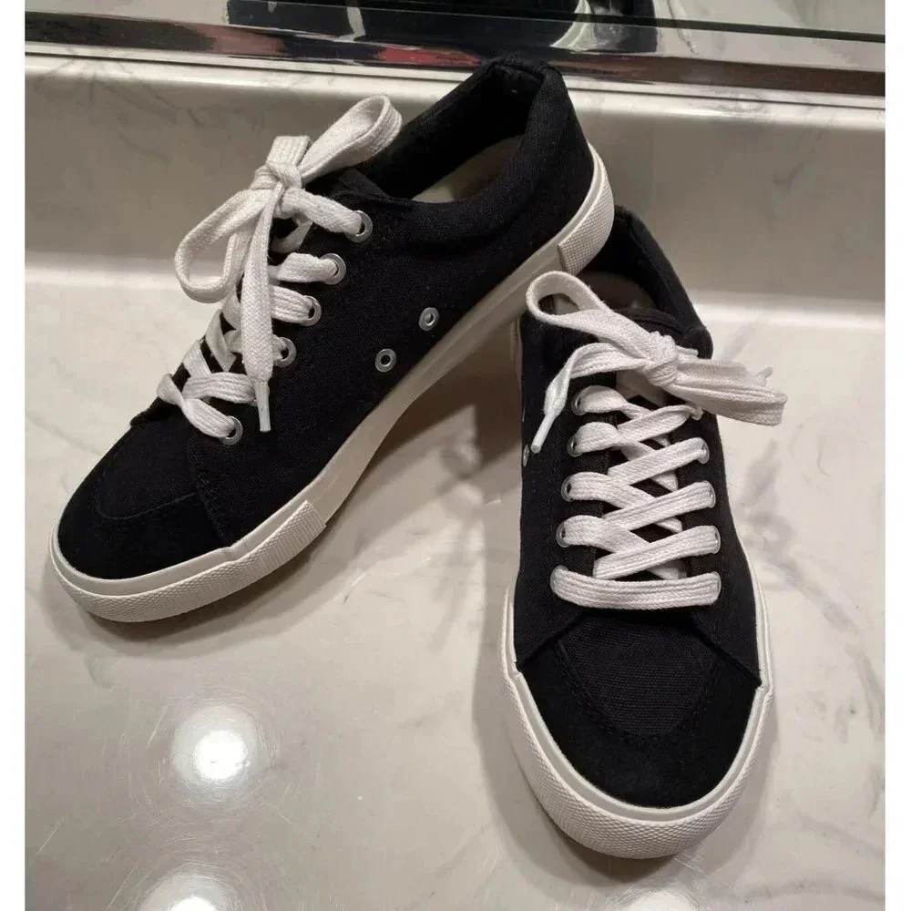 FIVE FOUR Black Canvas Lace Up Casual Boat Shoes Sneakers Men's Size 7 New